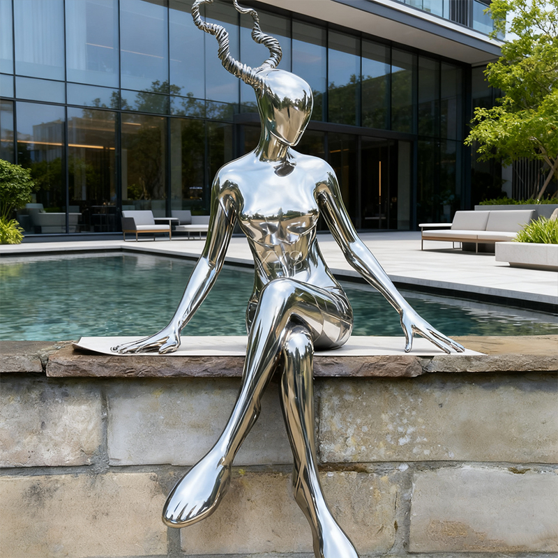 Spirit Deer Spegel Abstrakt Figur Skulptur