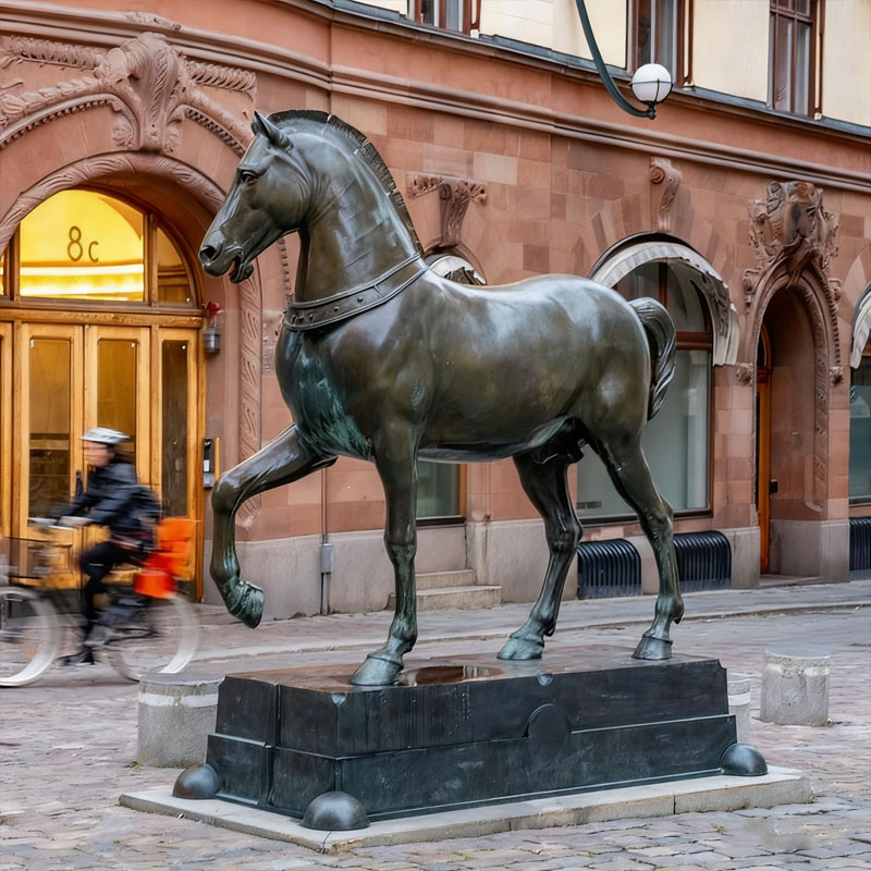 Donatello Bronze David: Historia, teknik och vad moderna köpare lär sig